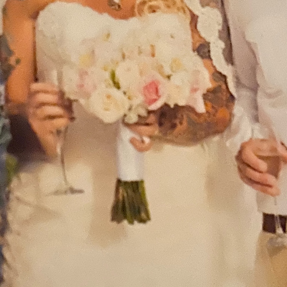 Dress - Picture 2 of 6
